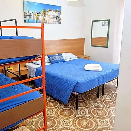 Peaceful Flat With Direct Access Beahost Розолина-Маре